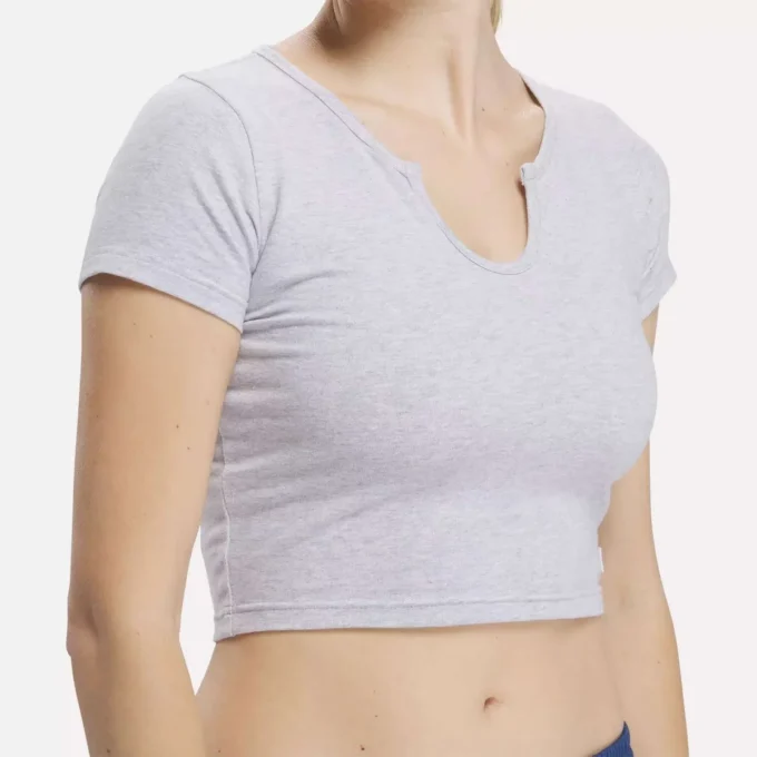 Camiseta corta clásica para mujer