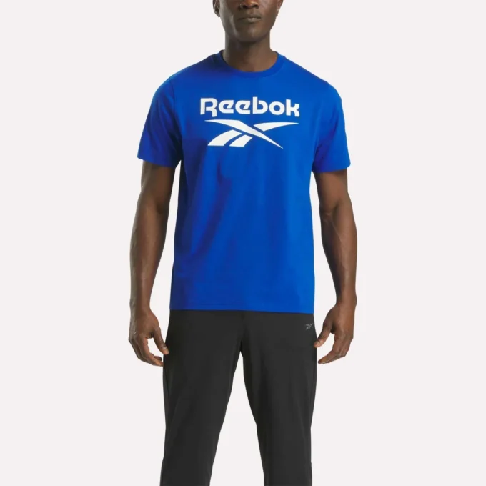 Camiseta de manga corta con cuello redondo y logo grande para hombre Camiseta de manga corta con cuello redondo y logo grande para hombre