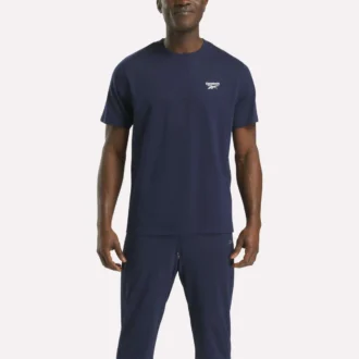 Camiseta de manga corta con cuello redondo y logotipo pequeño para hombre