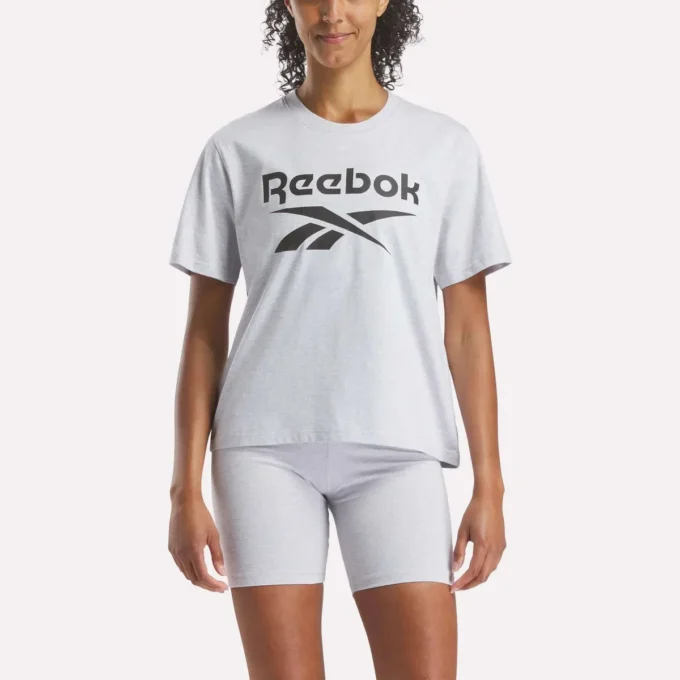 Camiseta de manga corta oversize con logo grande para mujer Camiseta de manga corta oversize con logo grande para mujer