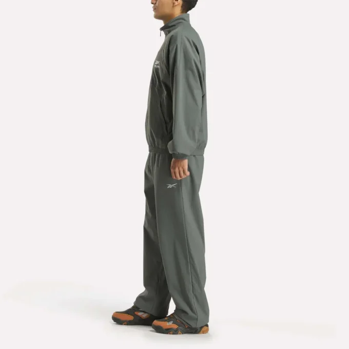 Chaqueta Vector de Reebok x MARKET