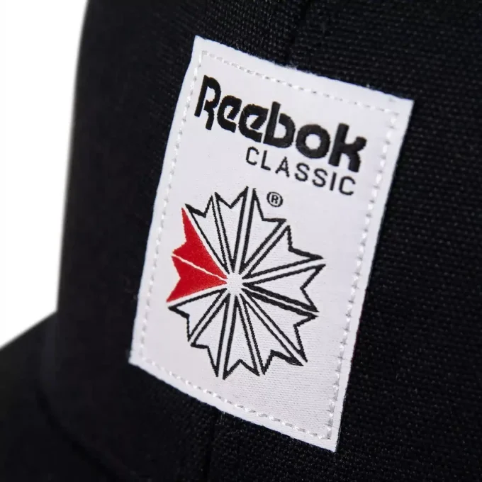 Gorra Trucker Vector con parche tejido Gorra Trucker Vector con parche tejido
