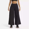 Pantalones clásicos con volumen para mujer Pantalones clásicos con volumen para mujer