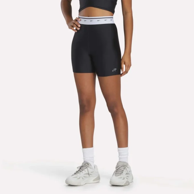 Pantalones cortos de ciclista para mujer Reebok x Angel Reese Pantalones cortos de ciclista para mujer Reebok x Angel Reese