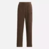 Prendas básicas para el armario femenino: pantalones cómodos Prendas básicas para el armario femenino: pantalones cómodos