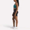 Sujetador con tirantes Core para mujer – Sujetador de sujeción media