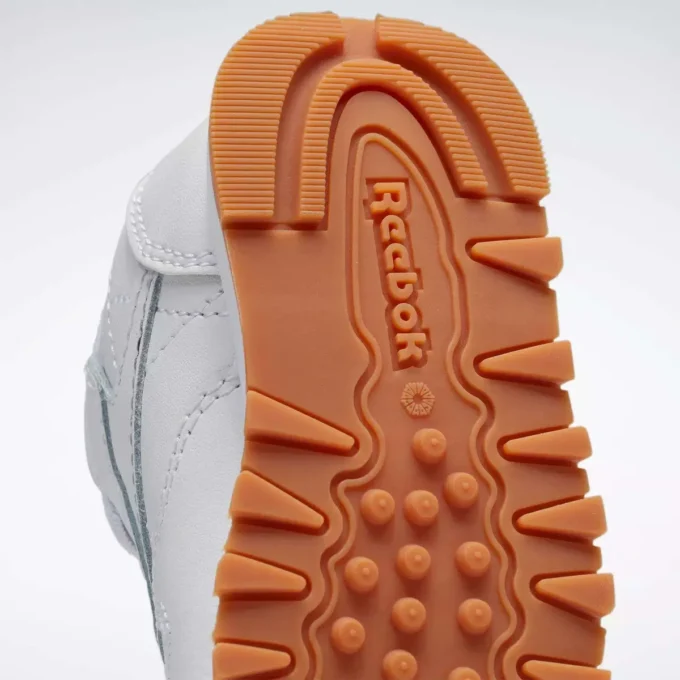 Zapatos Classic Leather para niños: bebés y niños pequeños Zapatos Classic Leather para niños: bebés y niños pequeños