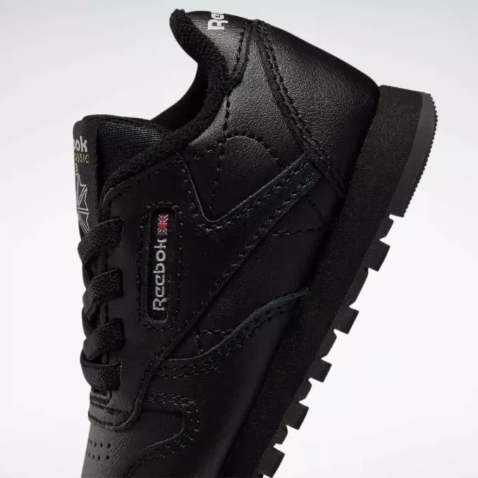 Zapatos Classic Leather para niños: bebés y niños pequeños Zapatos Classic Leather para niños: bebés y niños pequeños