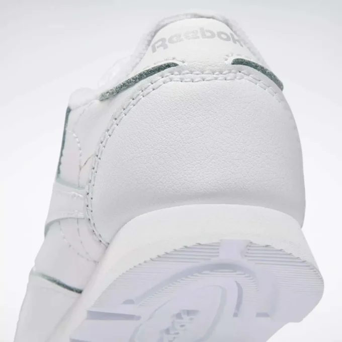 Zapatos Classic Leather para niños: bebés y niños pequeños Zapatos Classic Leather para niños: bebés y niños pequeños