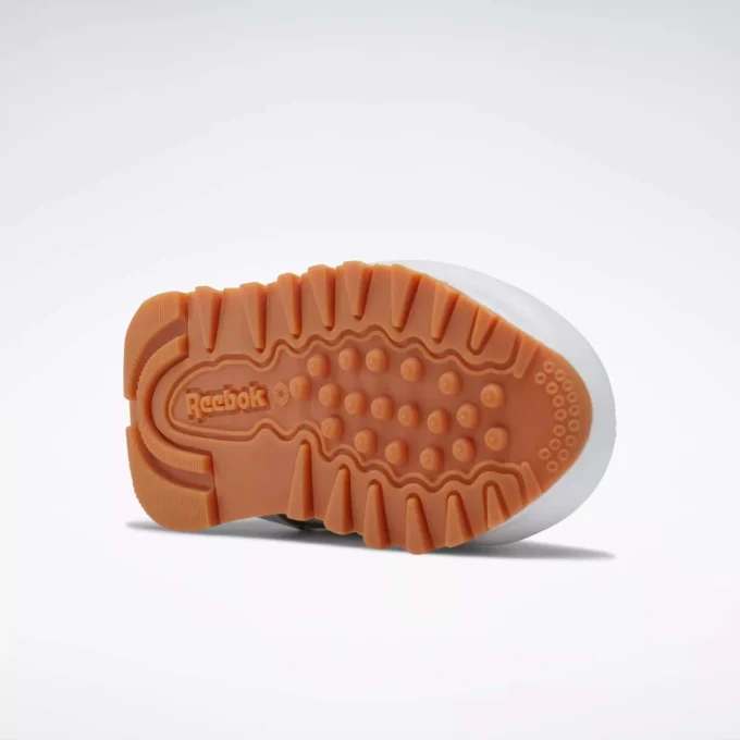 Zapatos Classic Leather para niños: bebés y niños pequeños Zapatos Classic Leather para niños: bebés y niños pequeños
