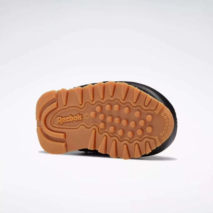 Zapatos Classic Leather para niños: bebés y niños pequeños Zapatos Classic Leather para niños: bebés y niños pequeños